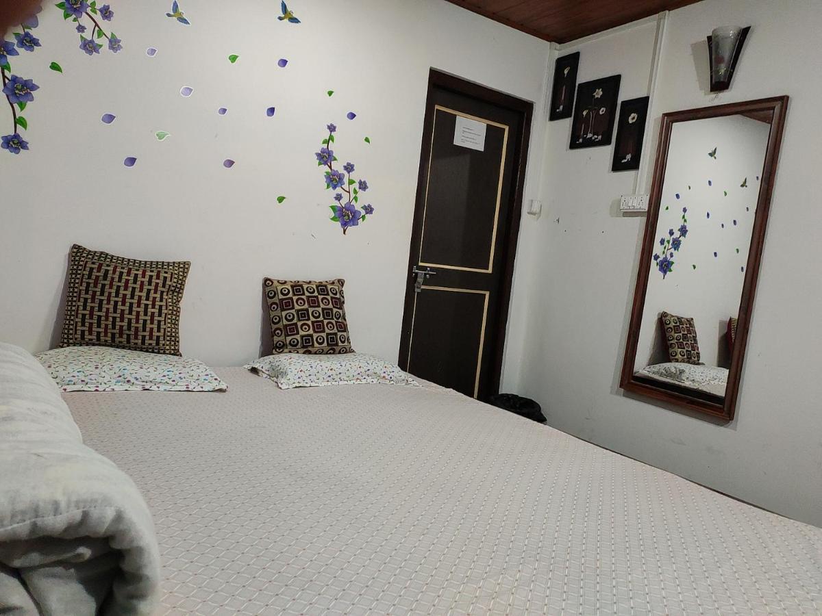 Tibet Homestay Rishop Екстериор снимка